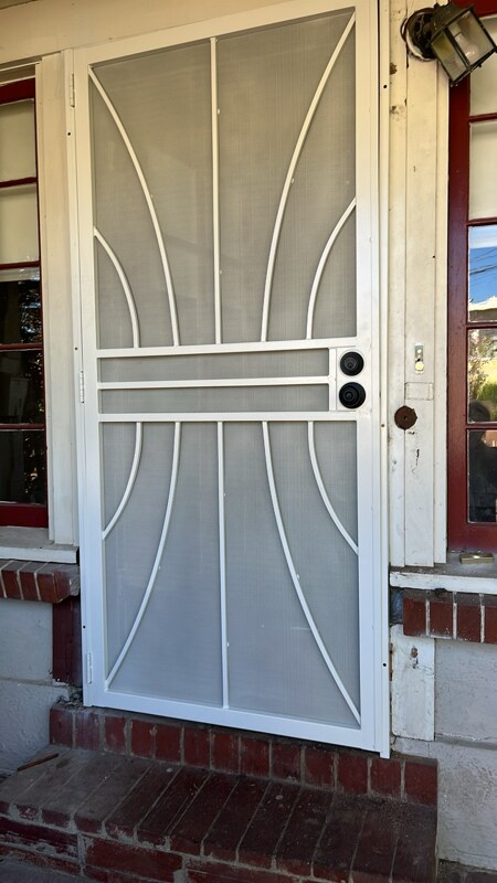 Foto principal - 6125 Majestic Ave
