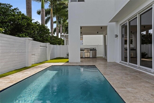 Foto del edificio - 10296 NW 74th Terrace
