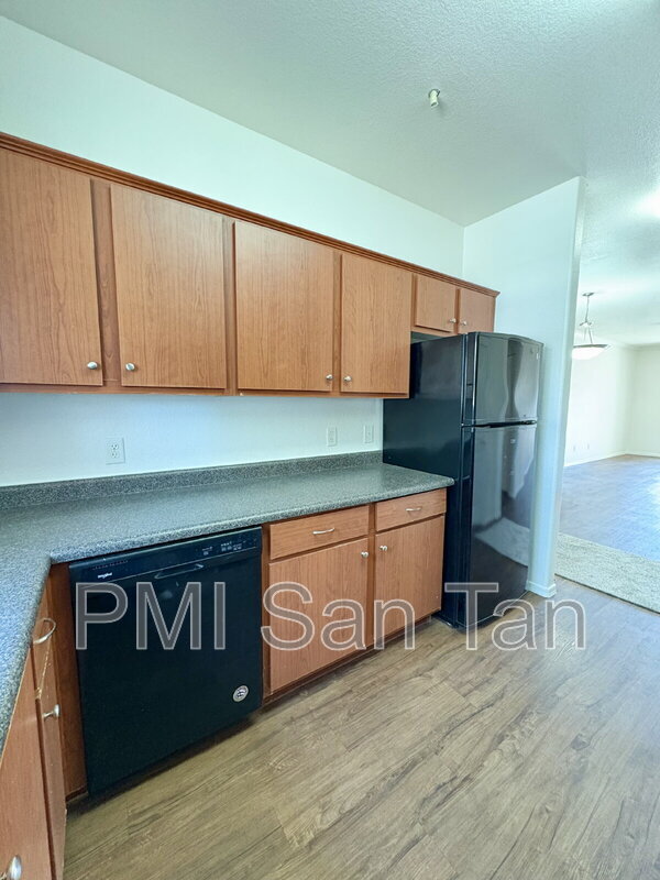 Foto del edificio - 1941 S Pierpont