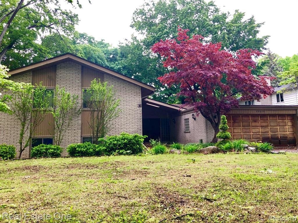 Building Photo - 23440 Bonair St