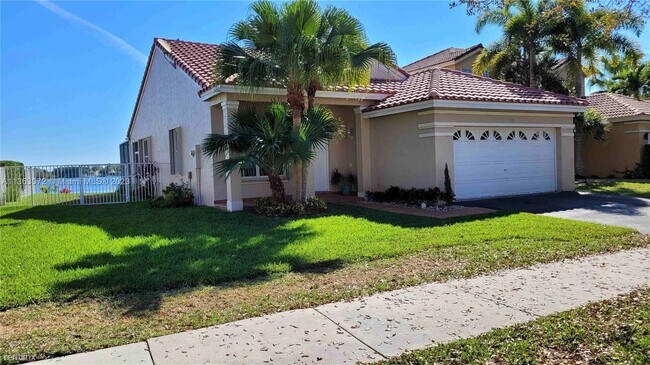 Foto del edificio - 3 br, 1 bath House - 790 Falling Water Rd