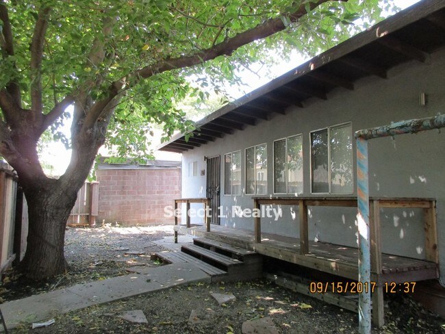 Foto del edificio - 36 Lorraine Ave