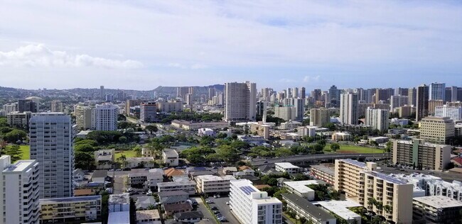 Foto del edificio - Spacious high floor 1BR/BA, 1pkg & Den - Makiki
