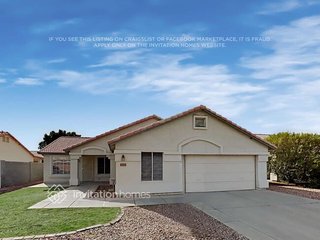 Building Photo - 8013 W Stella Ave