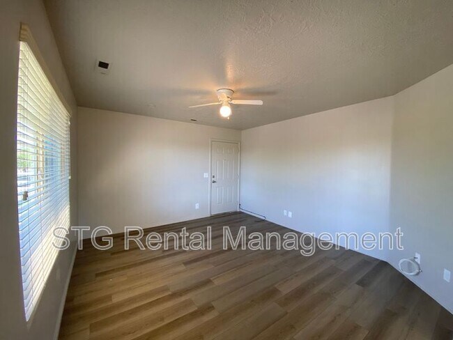 Foto del edificio - 473 E 1100 S