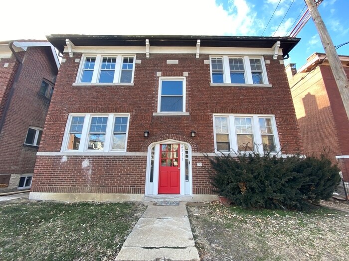Primary Photo - Tower Grove East 1 Bedroom units