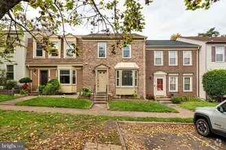 Building Photo - 5708 Heritage Crossing Ct