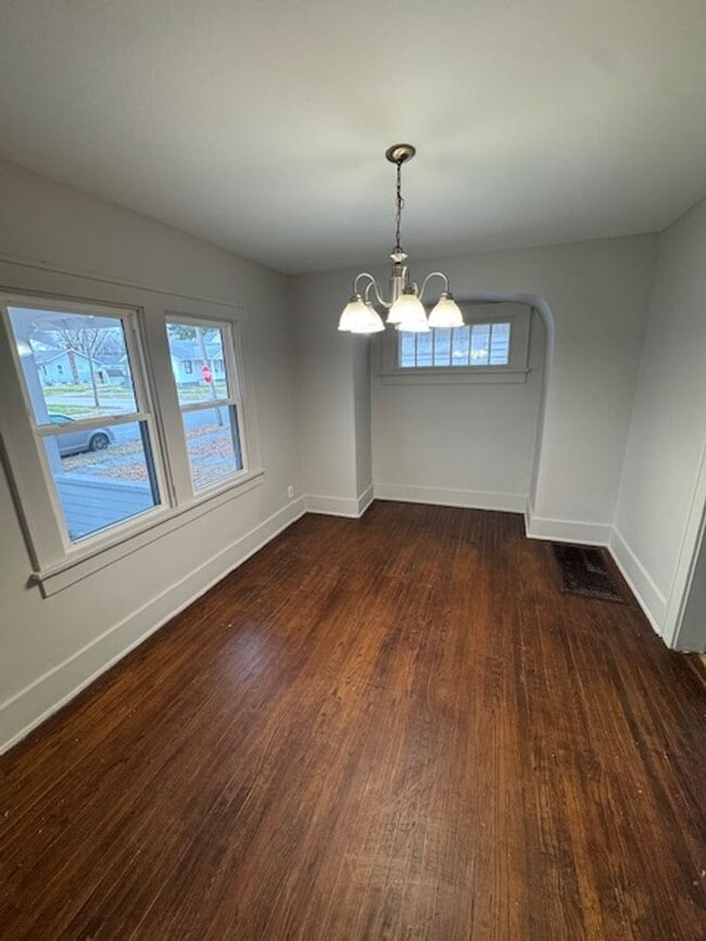 Foto del edificio - 3105 Alexander St