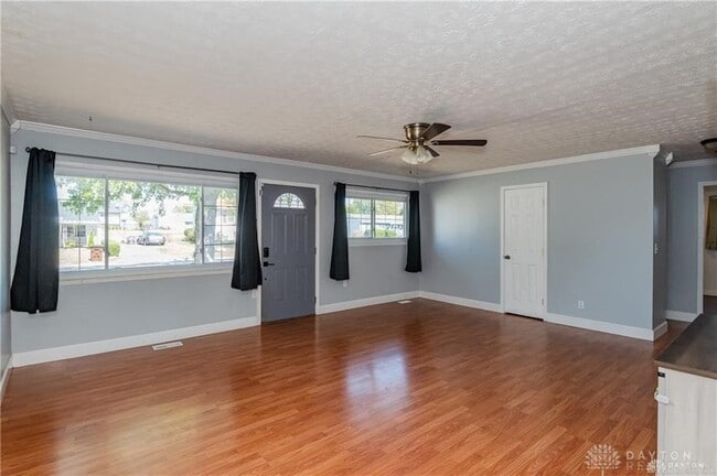 Building Photo - 1227 Frayne Dr