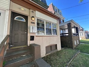 Building Photo - 7028 Paschall Ave