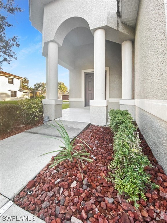 Villas at Tortuga Apartments for Rent with a Garage Fort Myers, FL