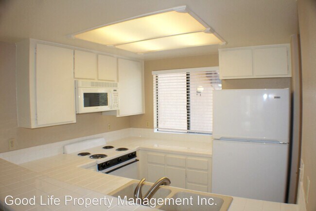Foto del edificio - 1 br, 1 bath House - 8366 Via Sonoma Unit H