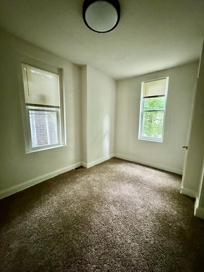 Foto del edificio - 832 E Cornwall St