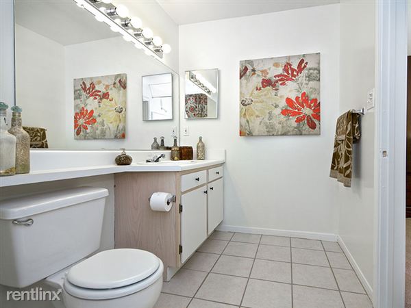 Foto principal - 3800 Galleria Woods Dr