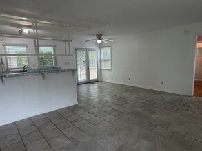 Building Photo - 414 Prince St
