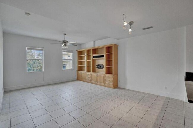 Foto del edificio - 3120 E Latitude Cir