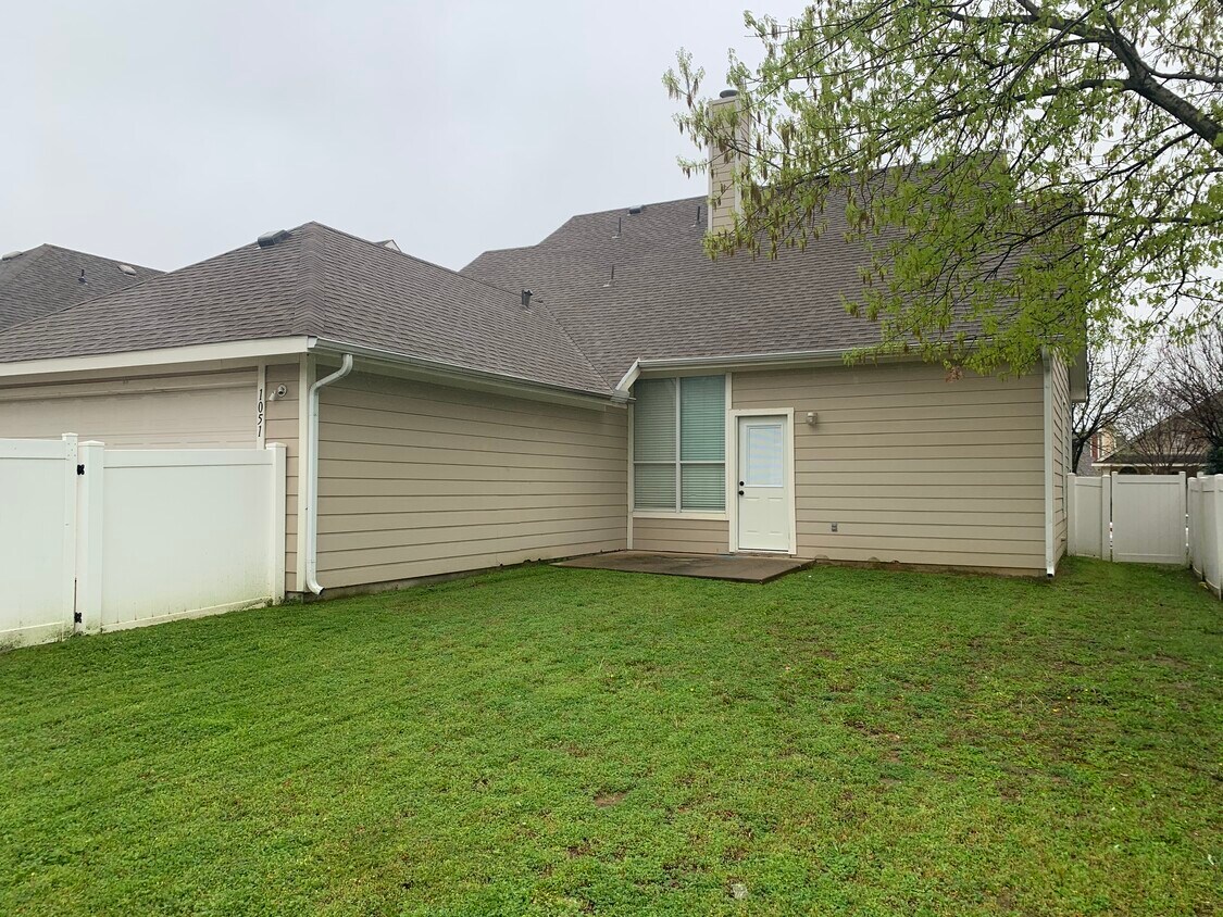 1051 Elm Dr, Providence Village, TX 76227 House Rental in Providence