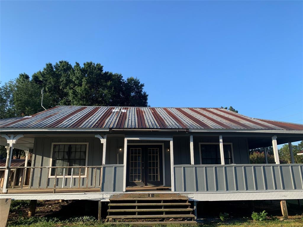 Foto principal - 8303 Wallis St