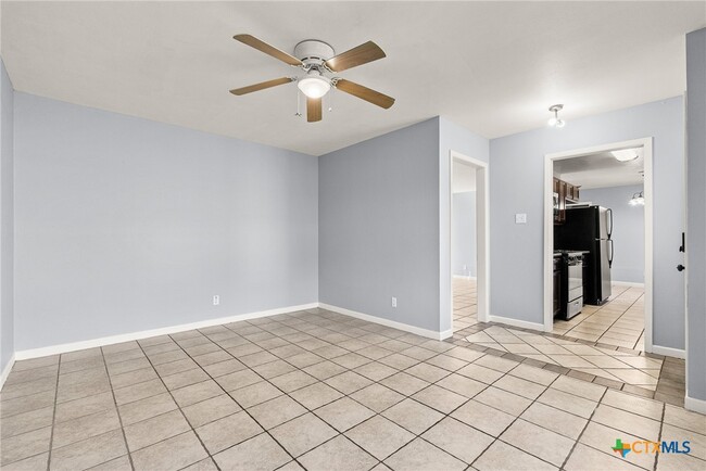 Building Photo - 1513 Westover Dr