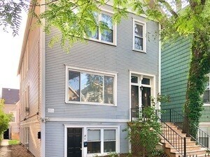 Primary Photo - 3112 N Kenmore Ave