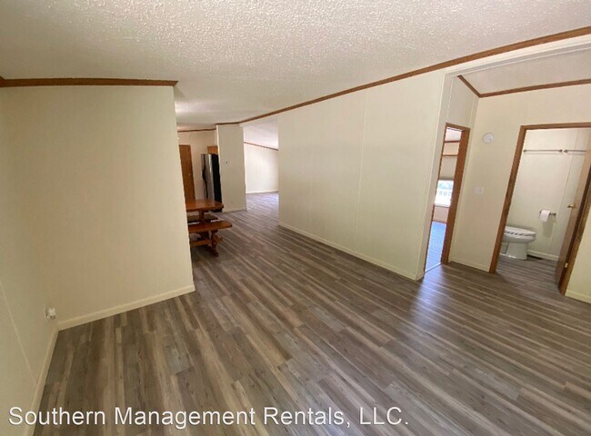 Foto del edificio - 3 br, 2 bath House - 4975 Spring Rd Upper ...