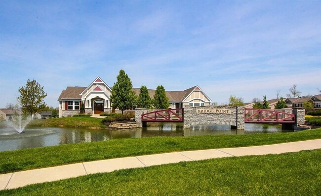 Building Photo - 7947 Oakbridge Way