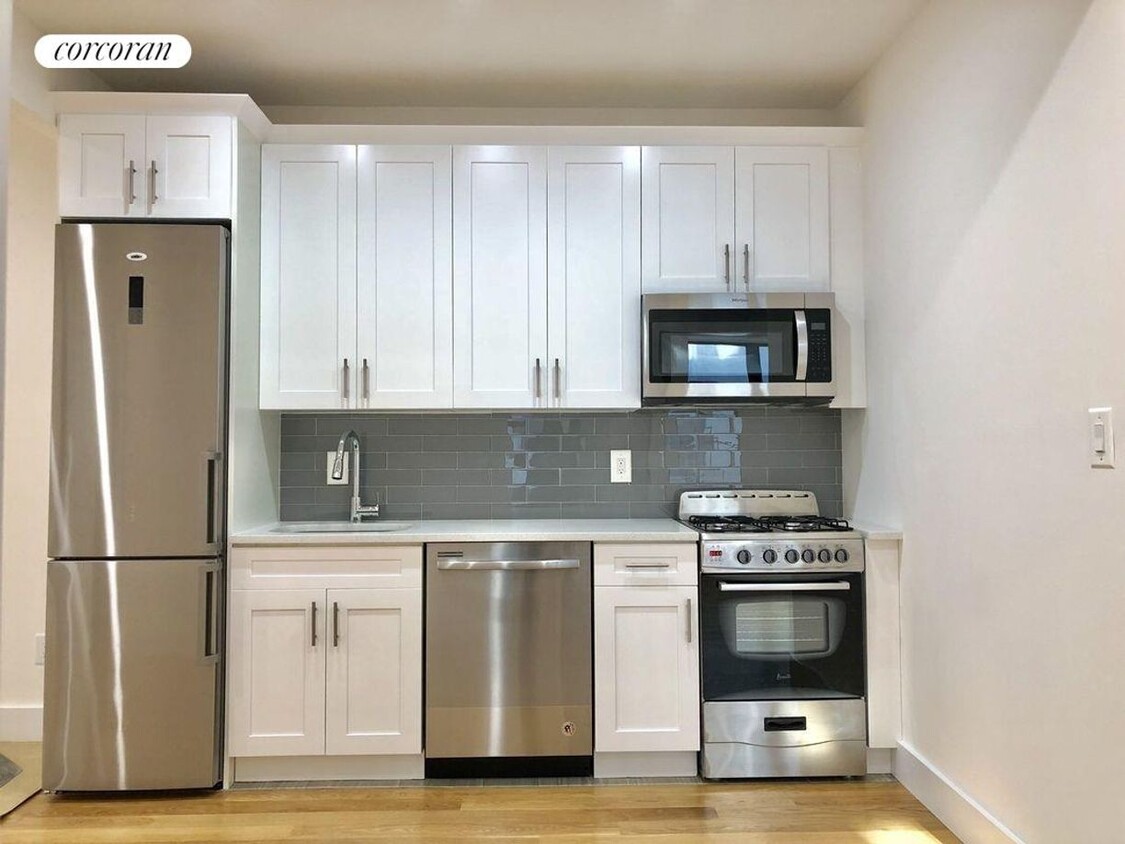 Primary Photo - 342 Lenox Ave