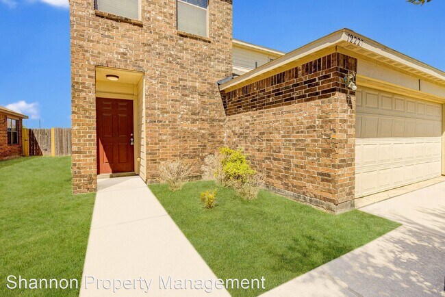 Building Photo - 4 br, 2.5 bath House - 12227 Turchin Dr