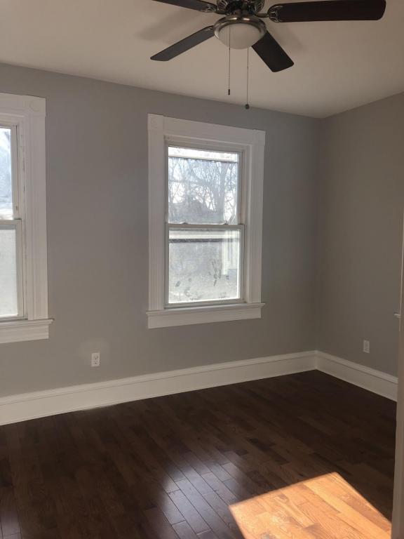 Foto del edificio - 565-567-567 Maple St