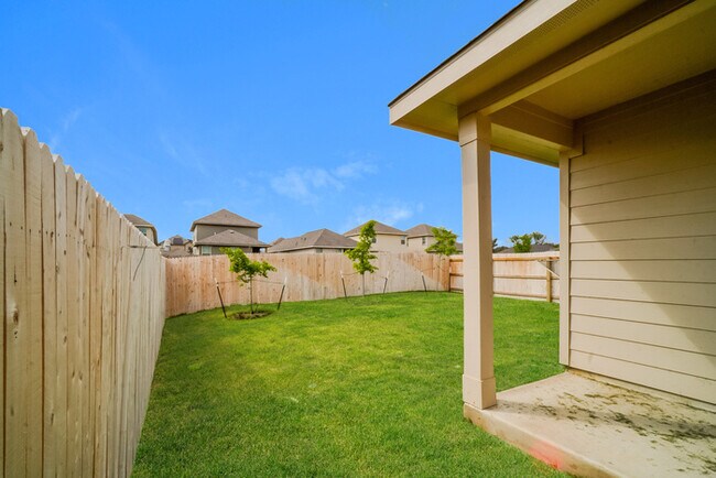 Foto del edificio - Somerset Trails - 9315 Dogwood Hill, San A...