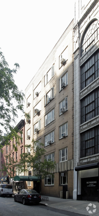 155 E 77th Street - 155 E 77th St
