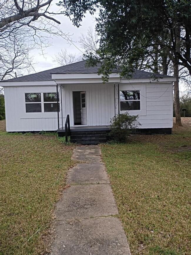 Foto del edificio - 1042 E Peachtree St