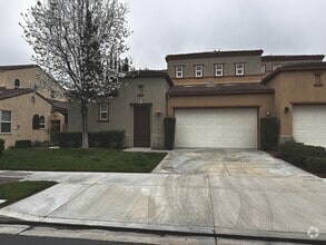 Building Photo - 28037 River Trail Ln