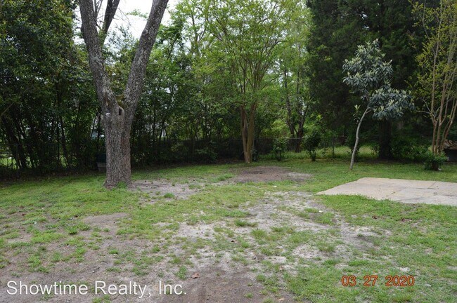 Building Photo - 3 br, 1 bath House - 2228 8th Street
