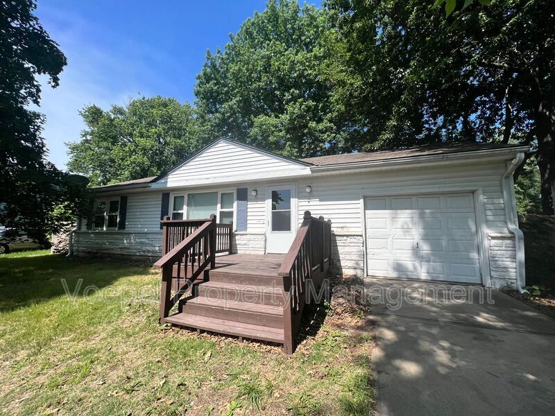 10400 Oakland Ave, Kansas City, MO 64134 House for Rent in Kansas