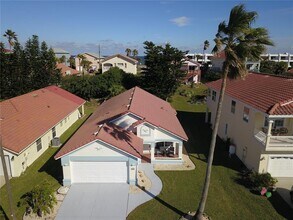 Building Photo - 1502 N Daytona Ave