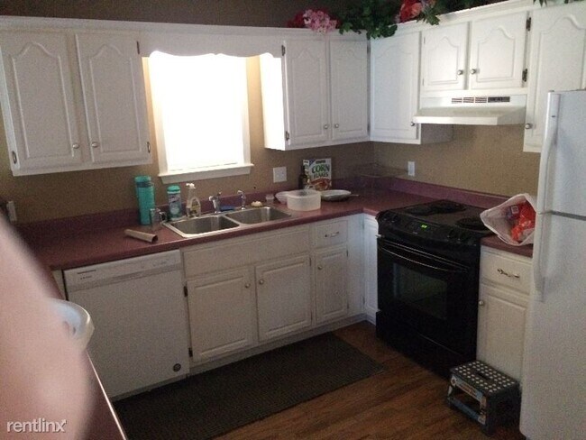 Foto del edificio - 2 br, 2 bath House - 2496 Alpine St