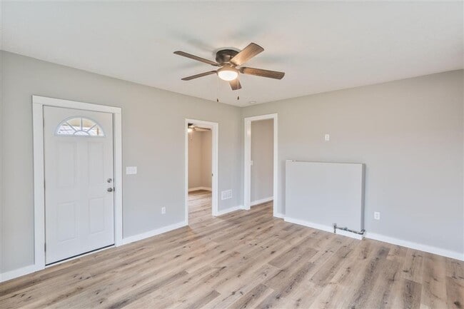 Building Photo - 1442 Magnolia St