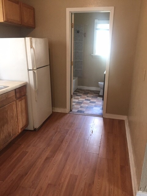 Foto del edificio - 2538 Collingwood Blvd