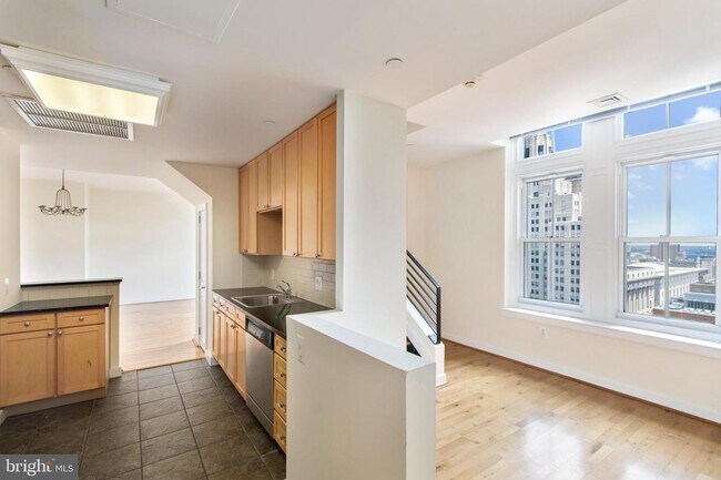 Foto del edificio - 111 S 15th St