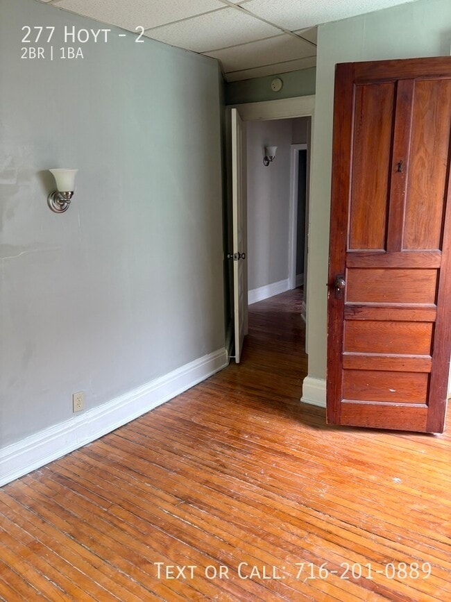 Building Photo - 277 Hoyt-2