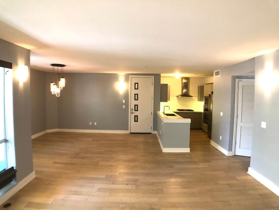 600 Ridgeley Dr Unit 308, Los Angeles, CA 90036 Condo for Rent in Los