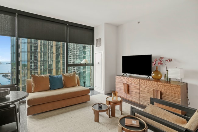 Building Photo - 491 E Waterside Dr