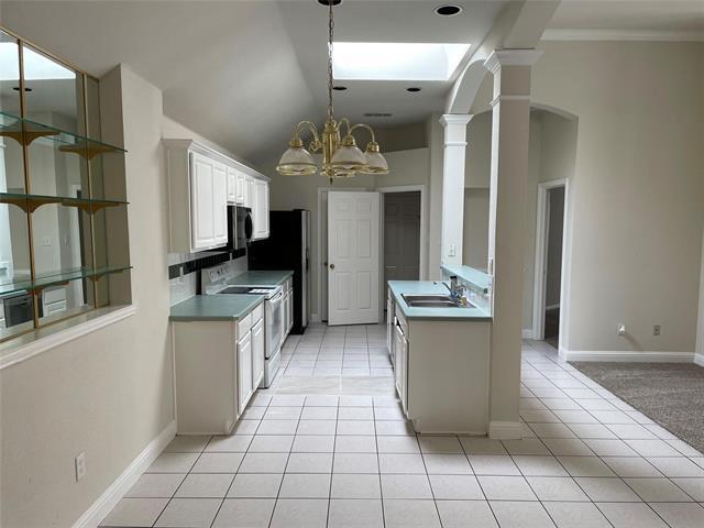 Foto del edificio - 8016 Springmoss Dr