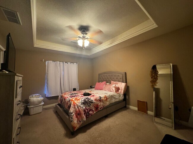 Building Photo - 136 Kale Ct., St. Robert MO 65584