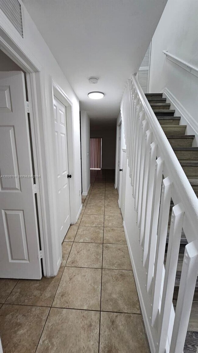 Foto del edificio - 2255 NW 136th Terrace