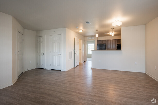 1HAB, 1BA - 791 ft² DE ESTADOUNIDENSES CON DISCAPACIDADES (ADA) - The Creek at Cottonwood Apartment Homes