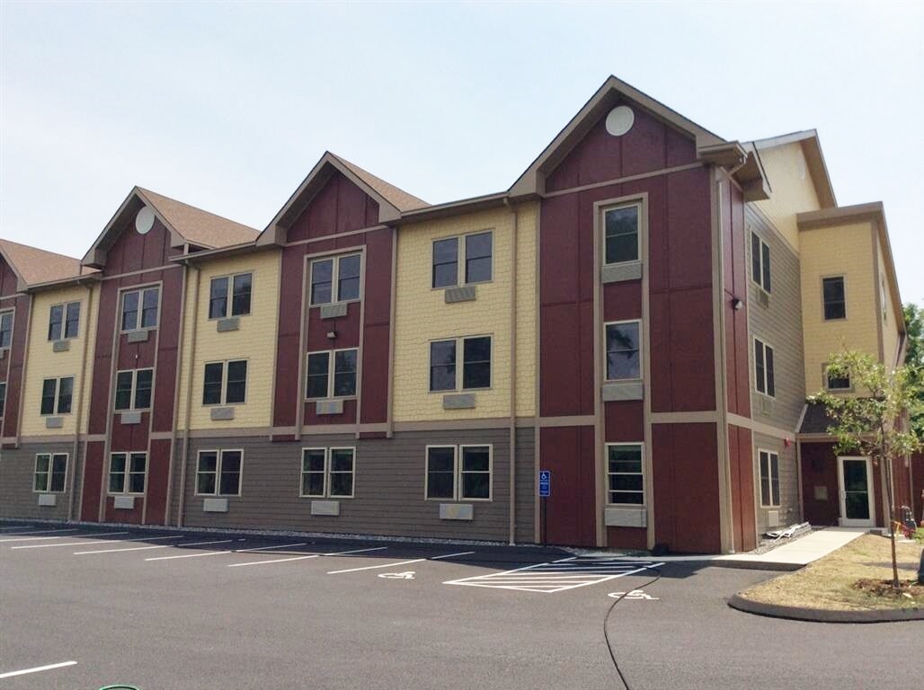 130 Fairchild Ave, Fairfield, CT 06825 Apartments in Fairfield, CT