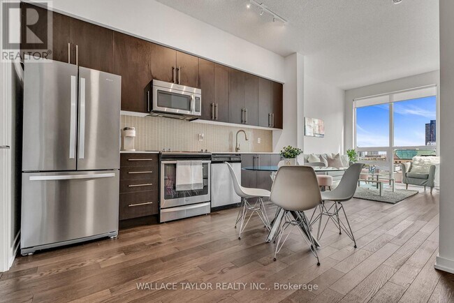 Building Photo - 4311-4011-4011 Brickstone Mews