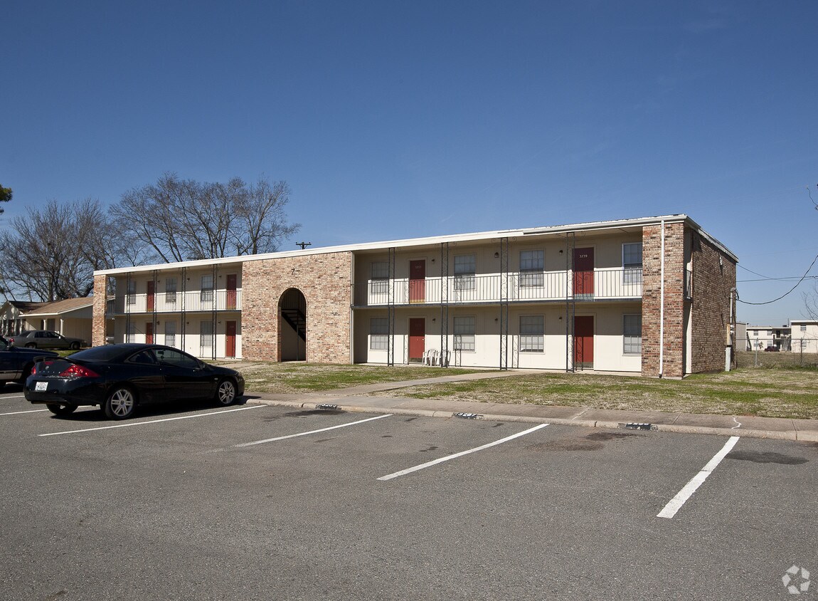 Vieux Carre' Apartments Apartments in Bossier City, LA